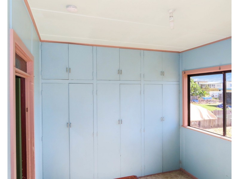 82 Williams Street, Bowen QLD 4805