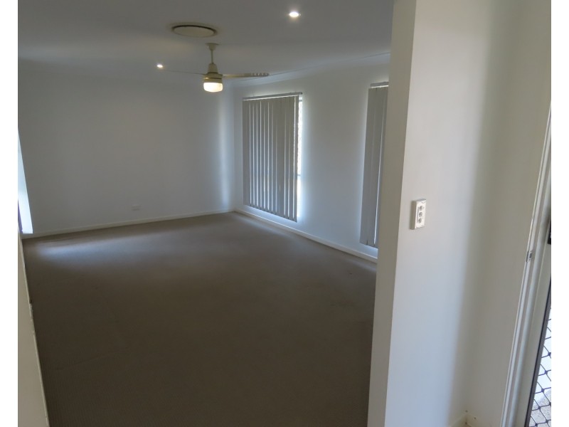 25 Nautilus Street, Bowen QLD 4805