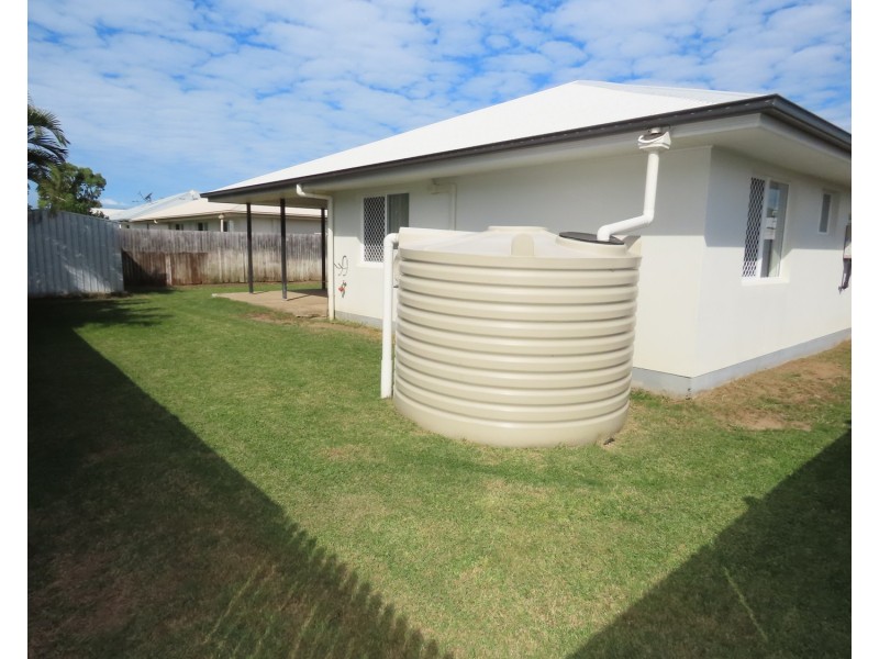 25 Nautilus Street, Bowen QLD 4805