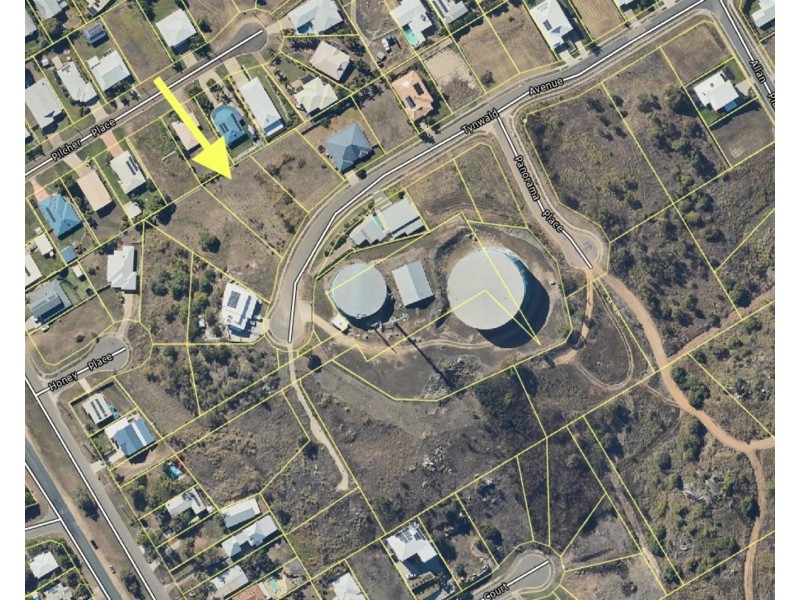 30 Tynwald Avenue, Bowen QLD 4805