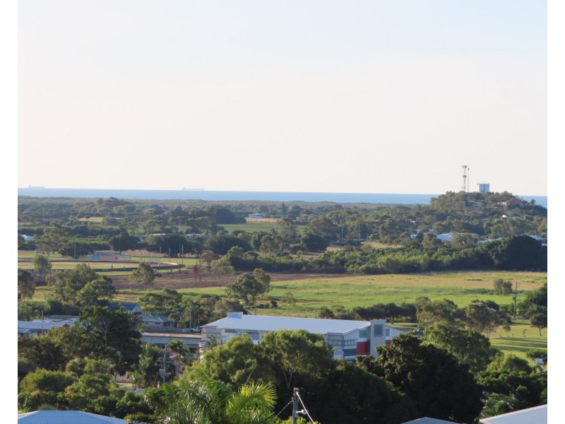 30 Tynwald Avenue, Bowen QLD 4805