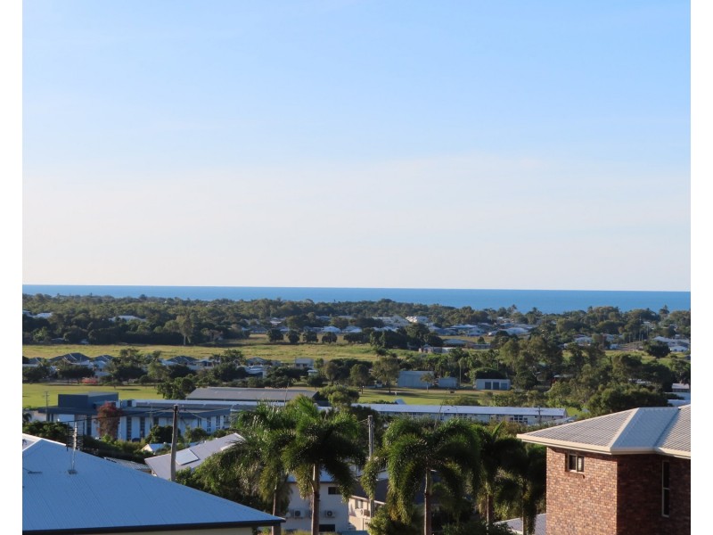 30 Tynwald Avenue, Bowen QLD 4805