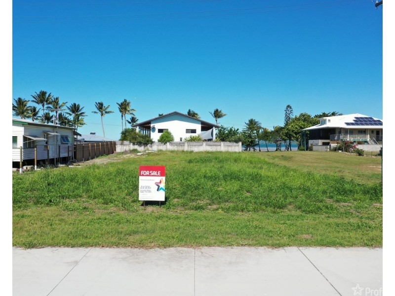 21 Thomas Street, Bowen QLD 4805