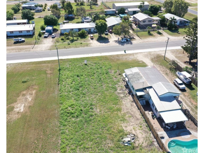 21 Thomas Street, Bowen QLD 4805