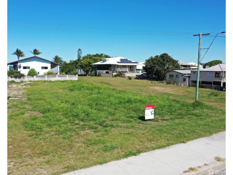 21 Thomas Street, Bowen QLD 4805