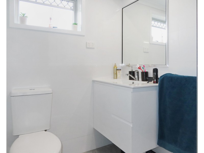 25 Thomas Street, Bowen QLD 4805