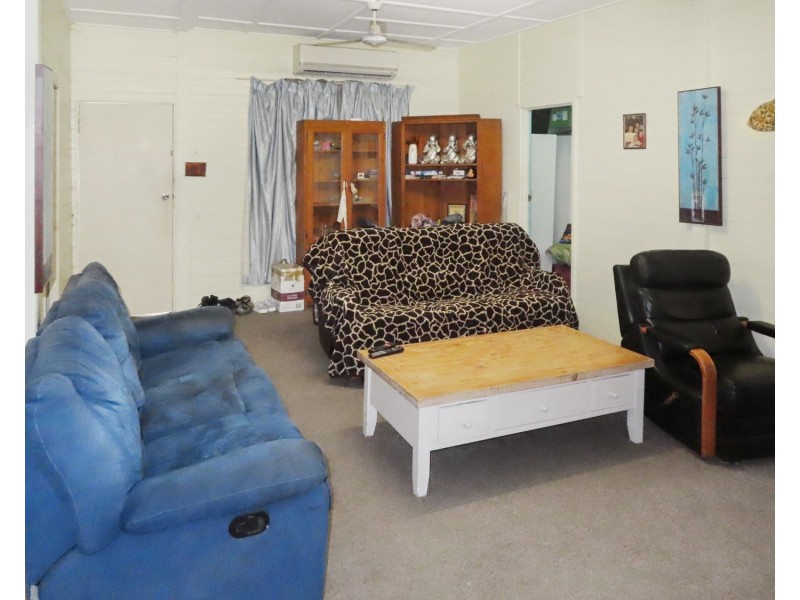 25 Thomas Street, Bowen QLD 4805