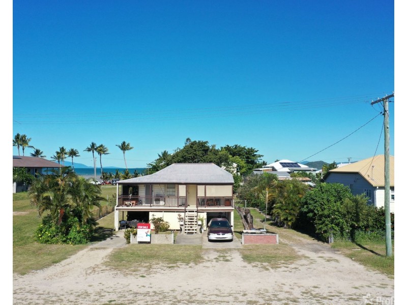 25 Thomas Street, Bowen QLD 4805