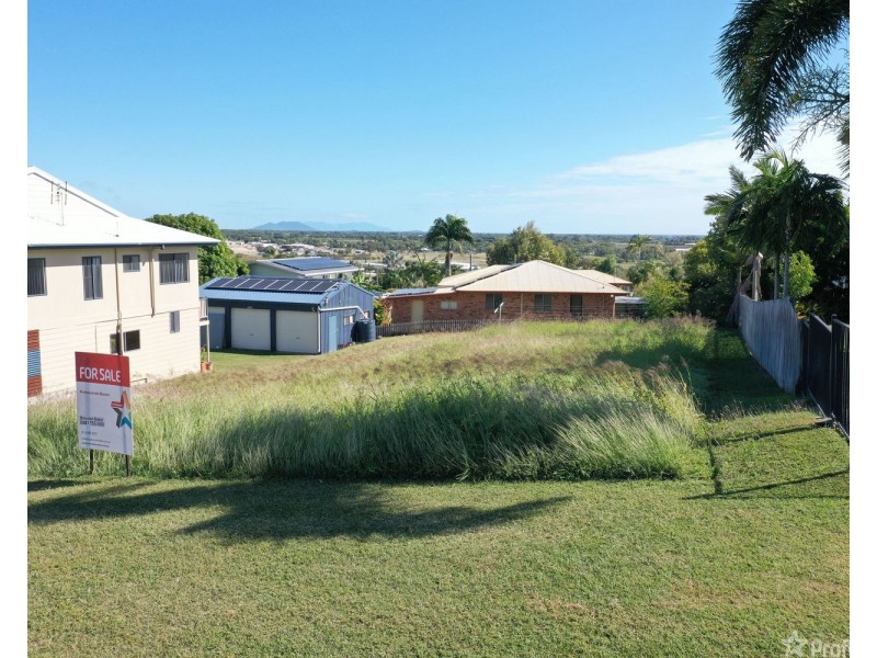 10 Pilcher Place, Bowen QLD 4805