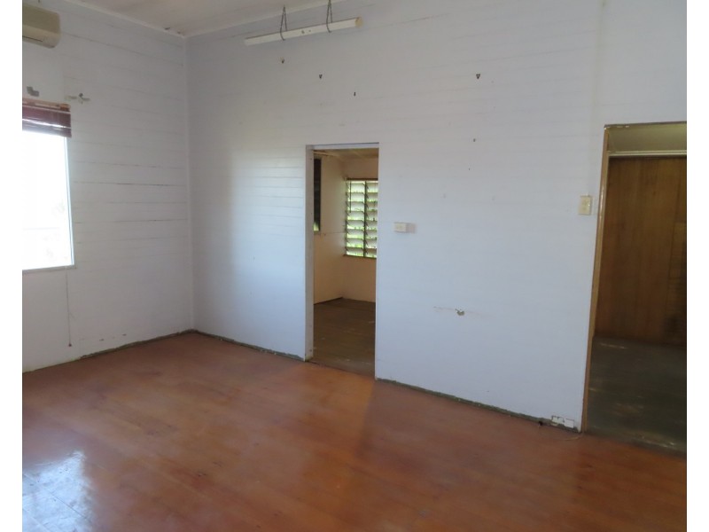 13 Poole Street, Bowen QLD 4805
