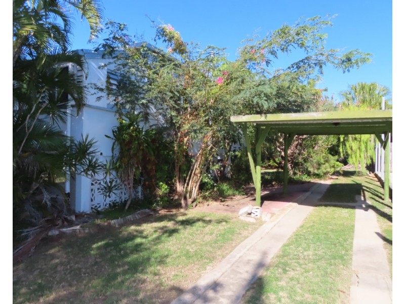 13 Poole Street, Bowen QLD 4805