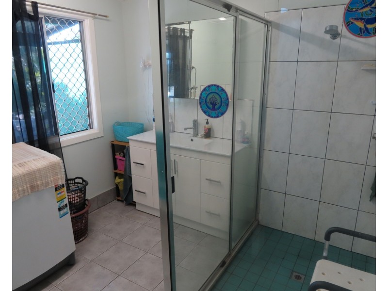 92 Kennedy Street, Bowen QLD 4805
