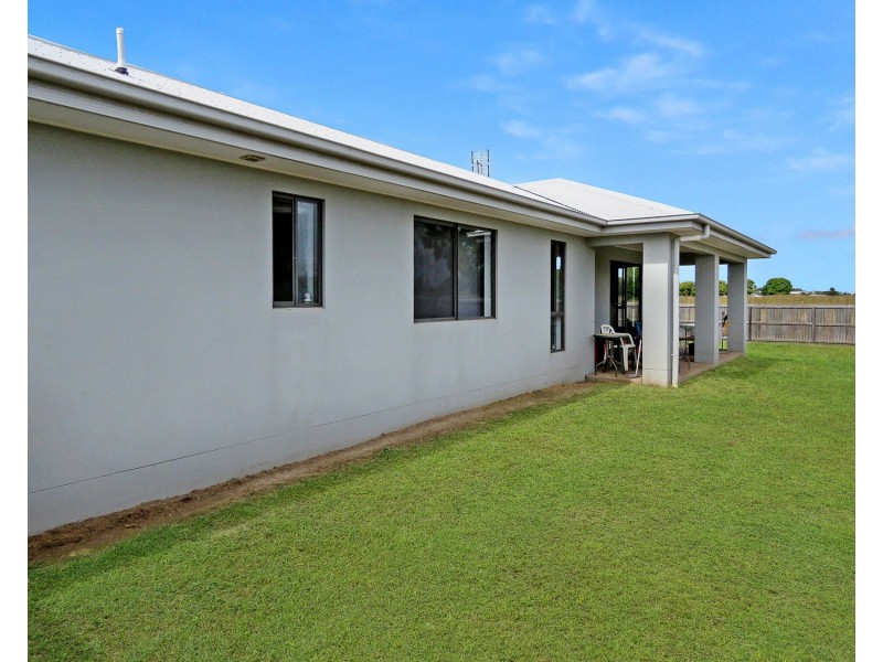 25 Duke Street, Bowen QLD 4805
