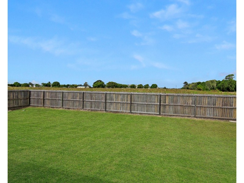 25 Duke Street, Bowen QLD 4805