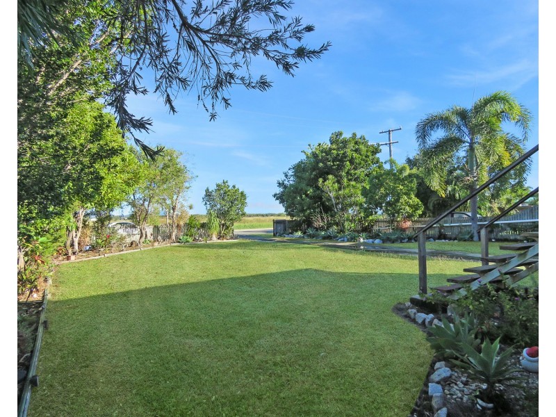 16 Pantall Street, Bowen QLD 4805