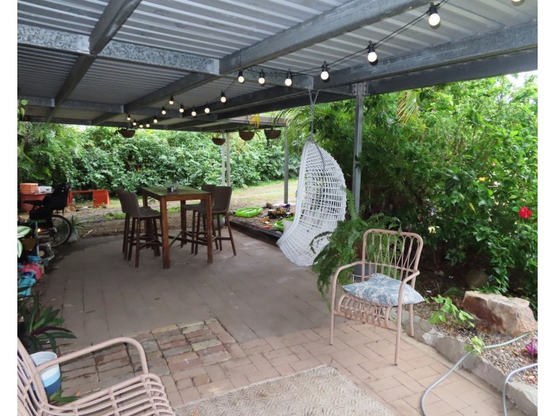 4 Bull Crescent, Bowen QLD 4805