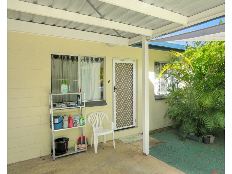 6/41-43 Crofton Street, Bowen QLD 4805