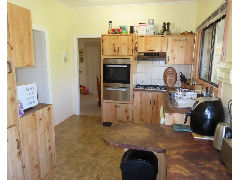 7 Kennedy Street, Bowen QLD 4805