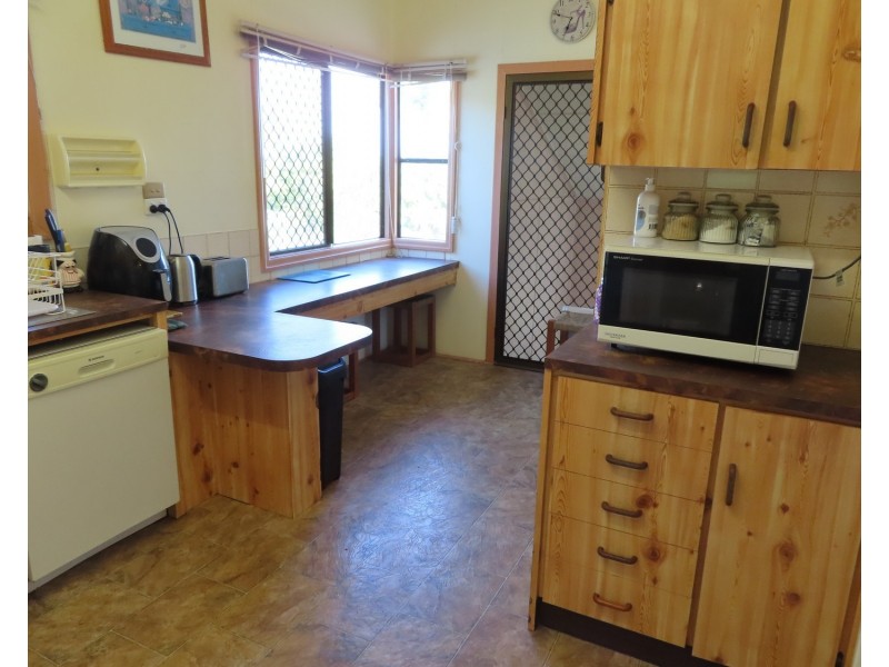 7 Kennedy Street, Bowen QLD 4805