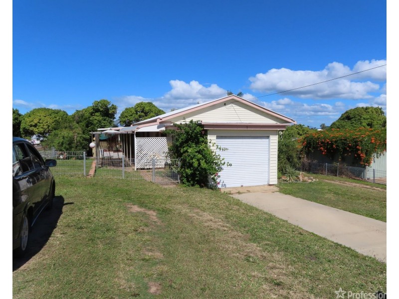 7 Kennedy Street, Bowen QLD 4805