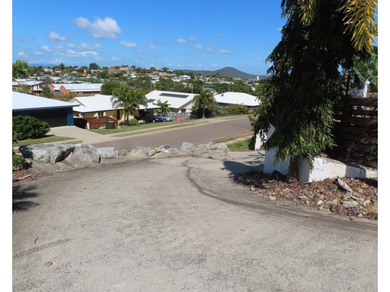 10 Yardley Court, Bowen QLD 4805