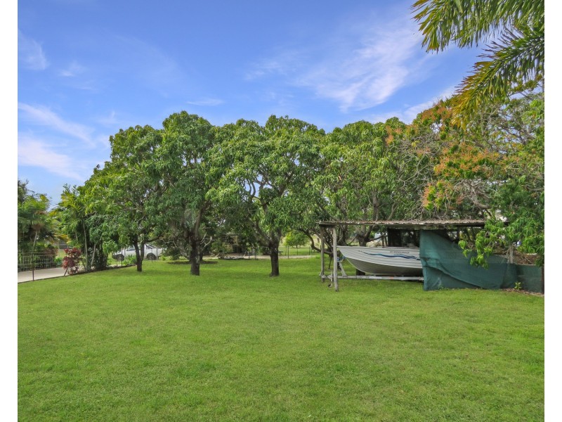52 Gregory Street, Bowen QLD 4805