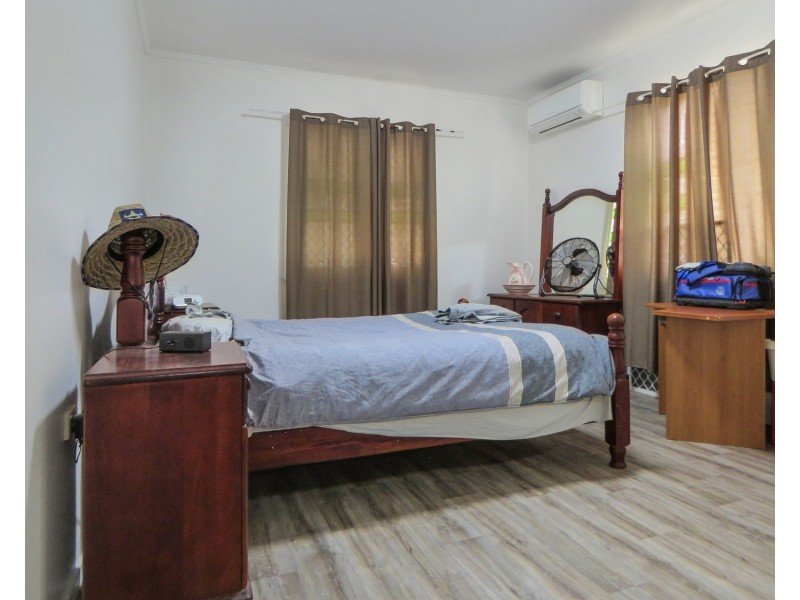 52 Gregory Street, Bowen QLD 4805