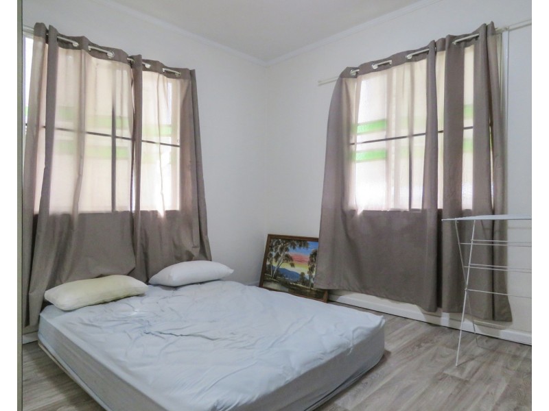 52 Gregory Street, Bowen QLD 4805