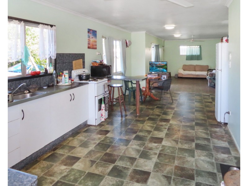 1 Whitsunday Street, Bowen QLD 4805