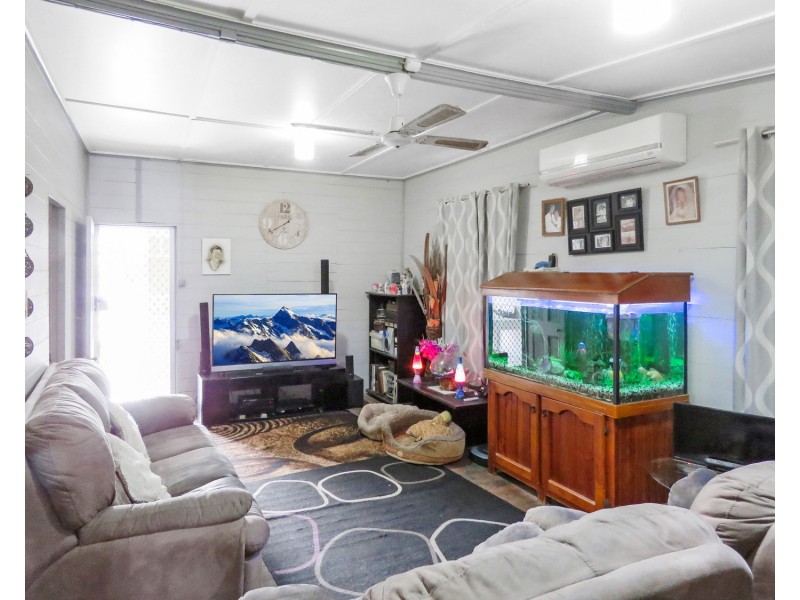 45 Matthews Street, Bowen QLD 4805