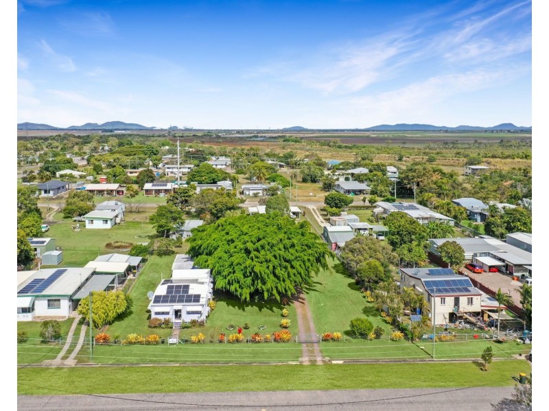 45 Matthews Street, Bowen QLD 4805