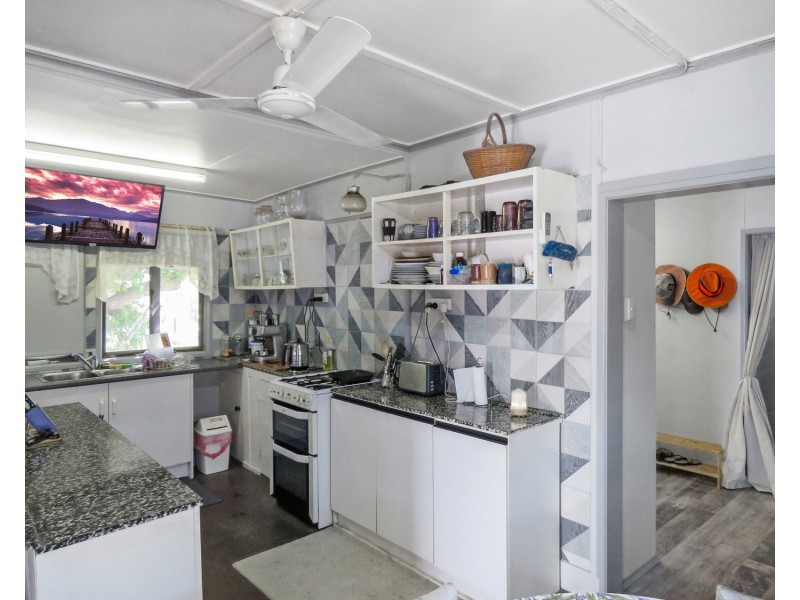 45 Matthews Street, Bowen QLD 4805