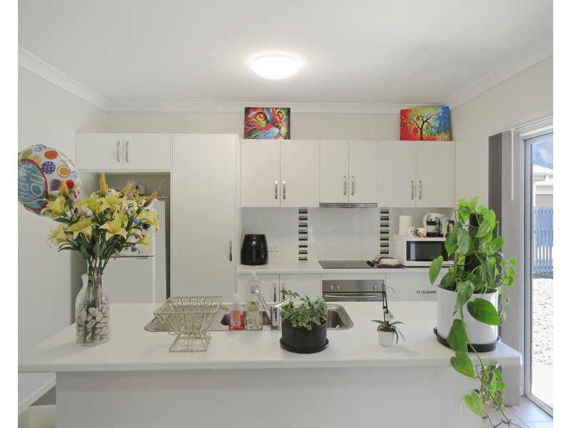 12 Seabreeze Crescent, Bowen QLD 4805