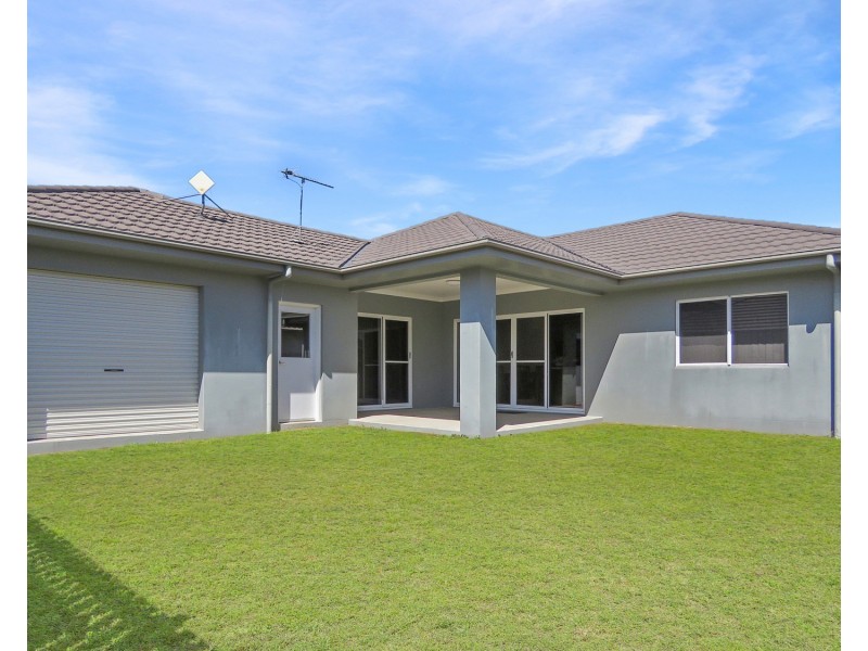 12 Seabreeze Crescent, Bowen QLD 4805