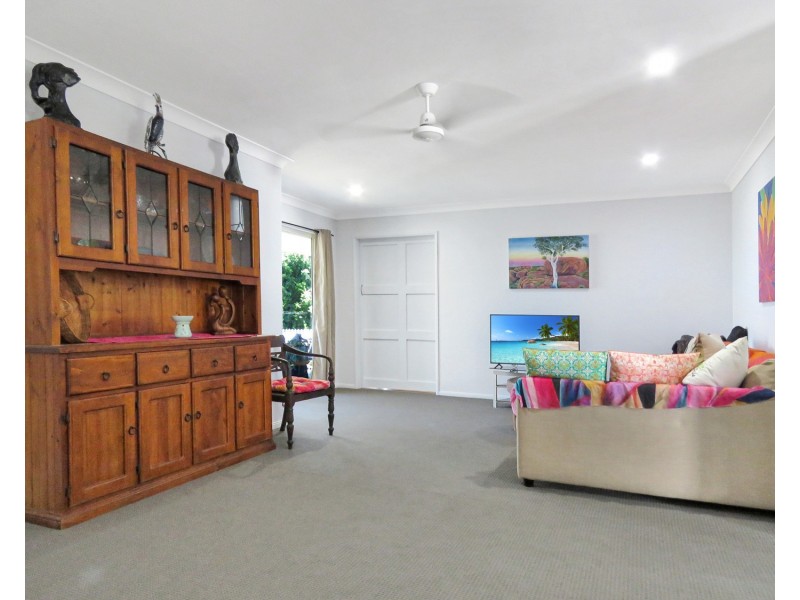 186 Queens Road, Bowen QLD 4805