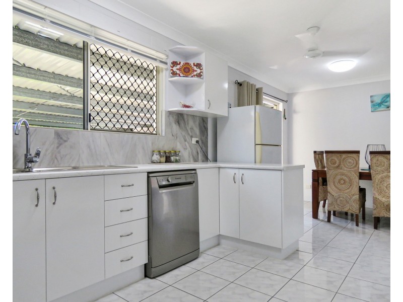 186 Queens Road, Bowen QLD 4805