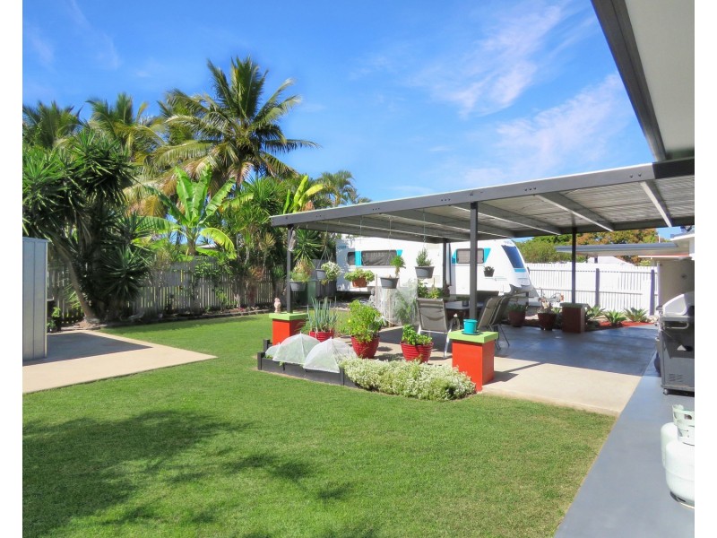 186 Queens Road, Bowen QLD 4805
