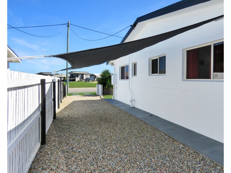 186 Queens Road, Bowen QLD 4805