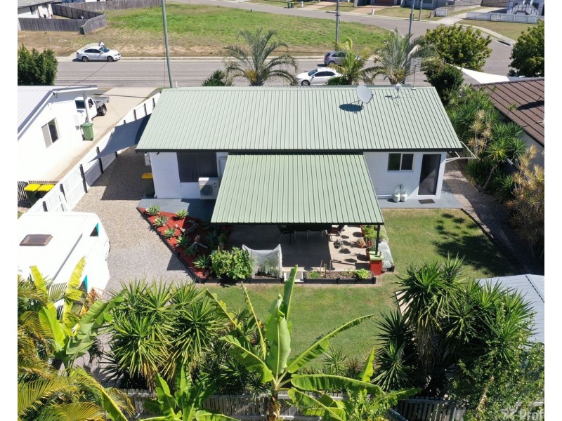 186 Queens Road, Bowen QLD 4805