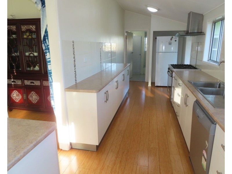 47 Flemington Road, Bowen QLD 4805