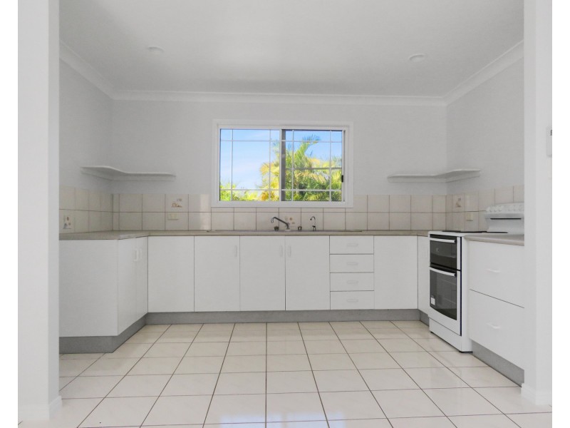 8/138 Soldiers Road, Bowen QLD 4805