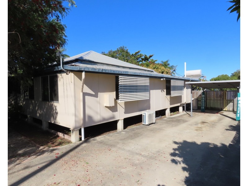 55 Poole Street, Bowen QLD 4805