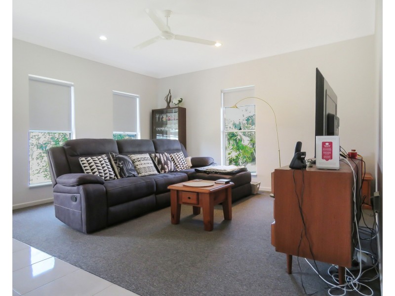2 Fifth Close, Bowen QLD 4805