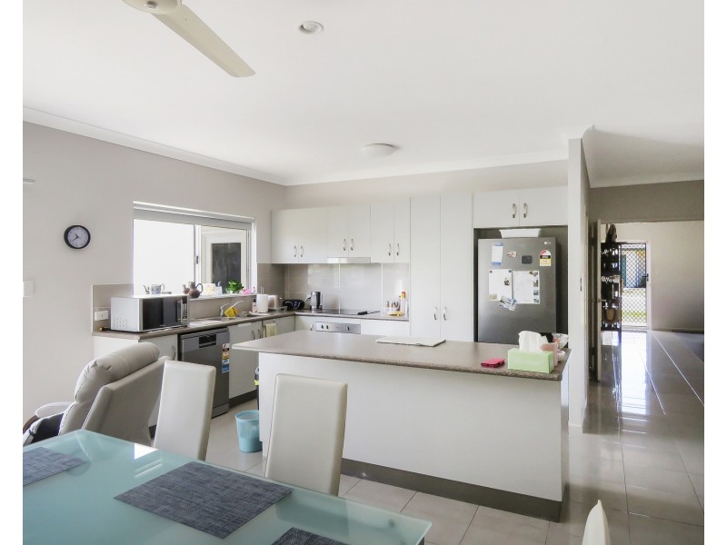 2 Fifth Close, Bowen QLD 4805