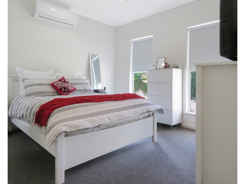 2 Fifth Close, Bowen QLD 4805