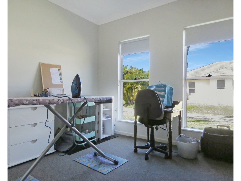 2 Fifth Close, Bowen QLD 4805