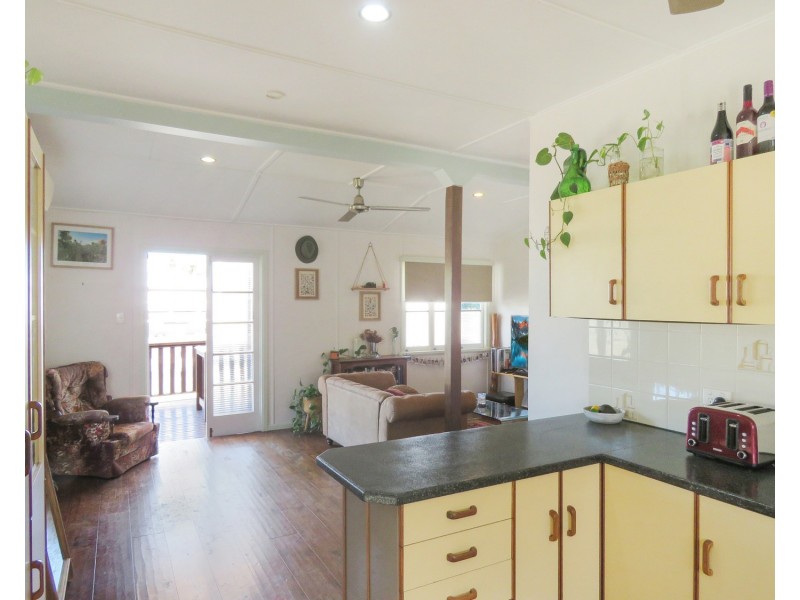 50 Gregory Street, Bowen QLD 4805