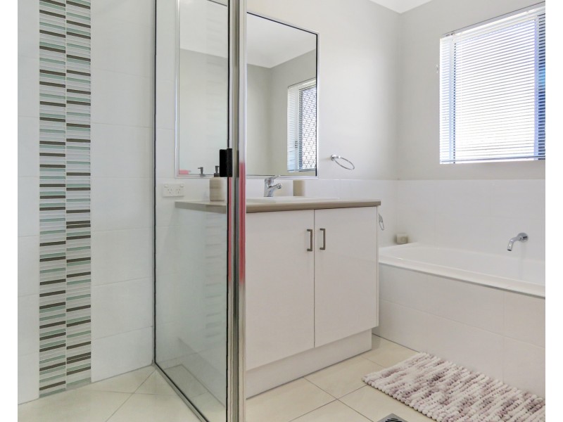 38 Duke Street, Bowen QLD 4805