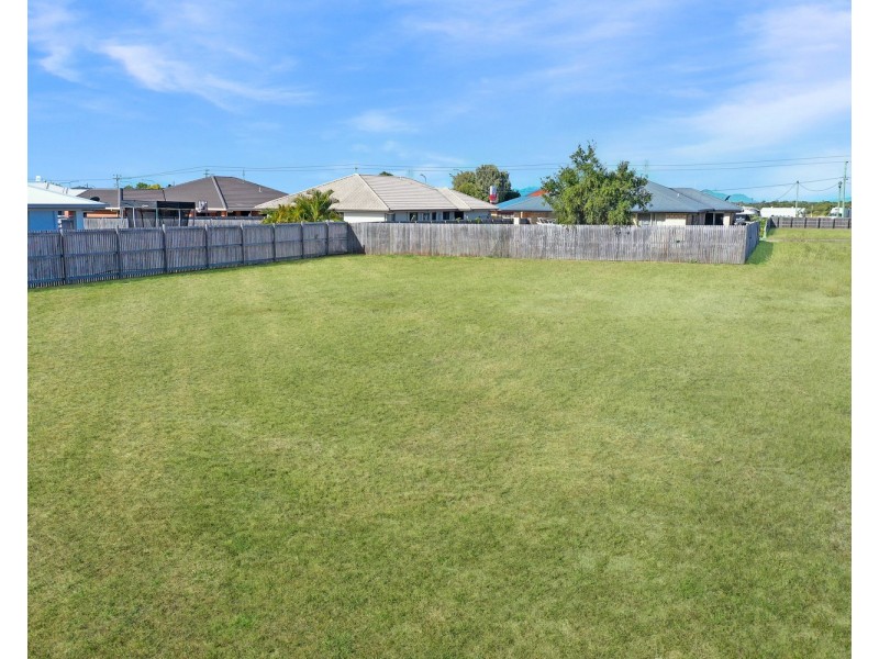 5 Cypress Crescent, Bowen QLD 4805