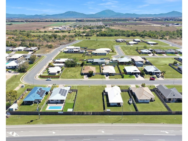 78 Banks Drive, Bowen QLD 4805